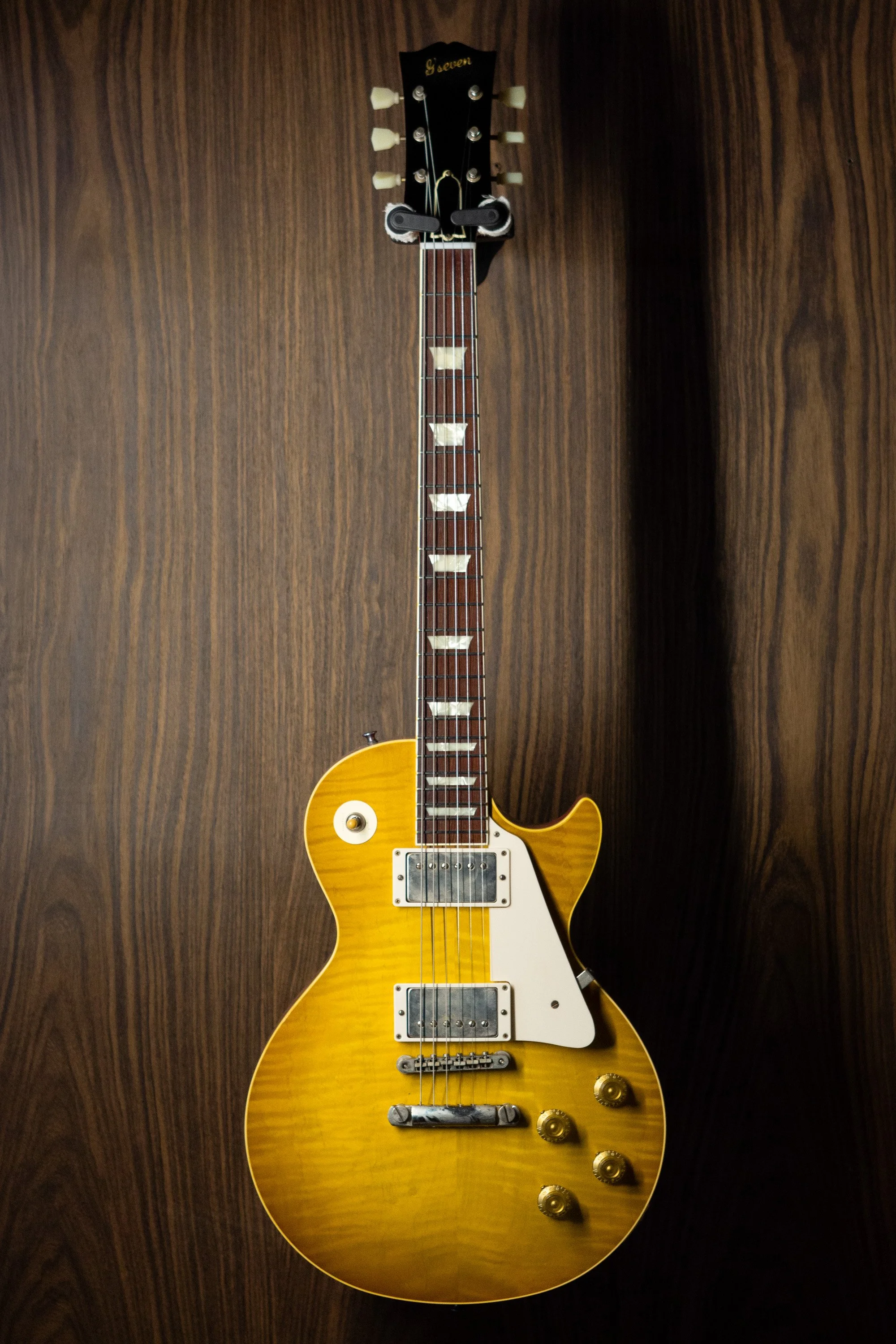 g7-LPS Series9 "Lemon Burst" 2A Top