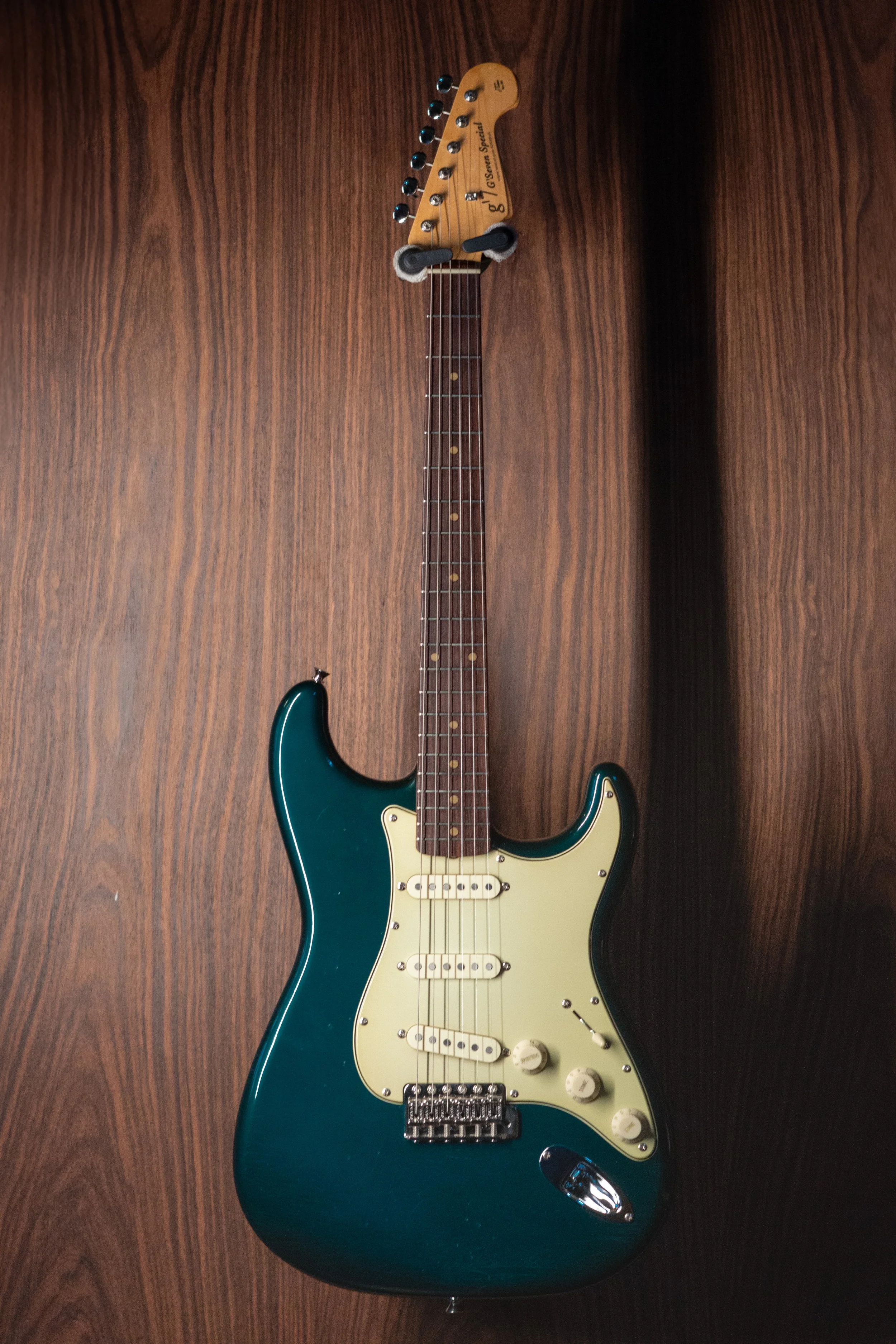 g7-ST "Sherwood Green" Lightly Aged