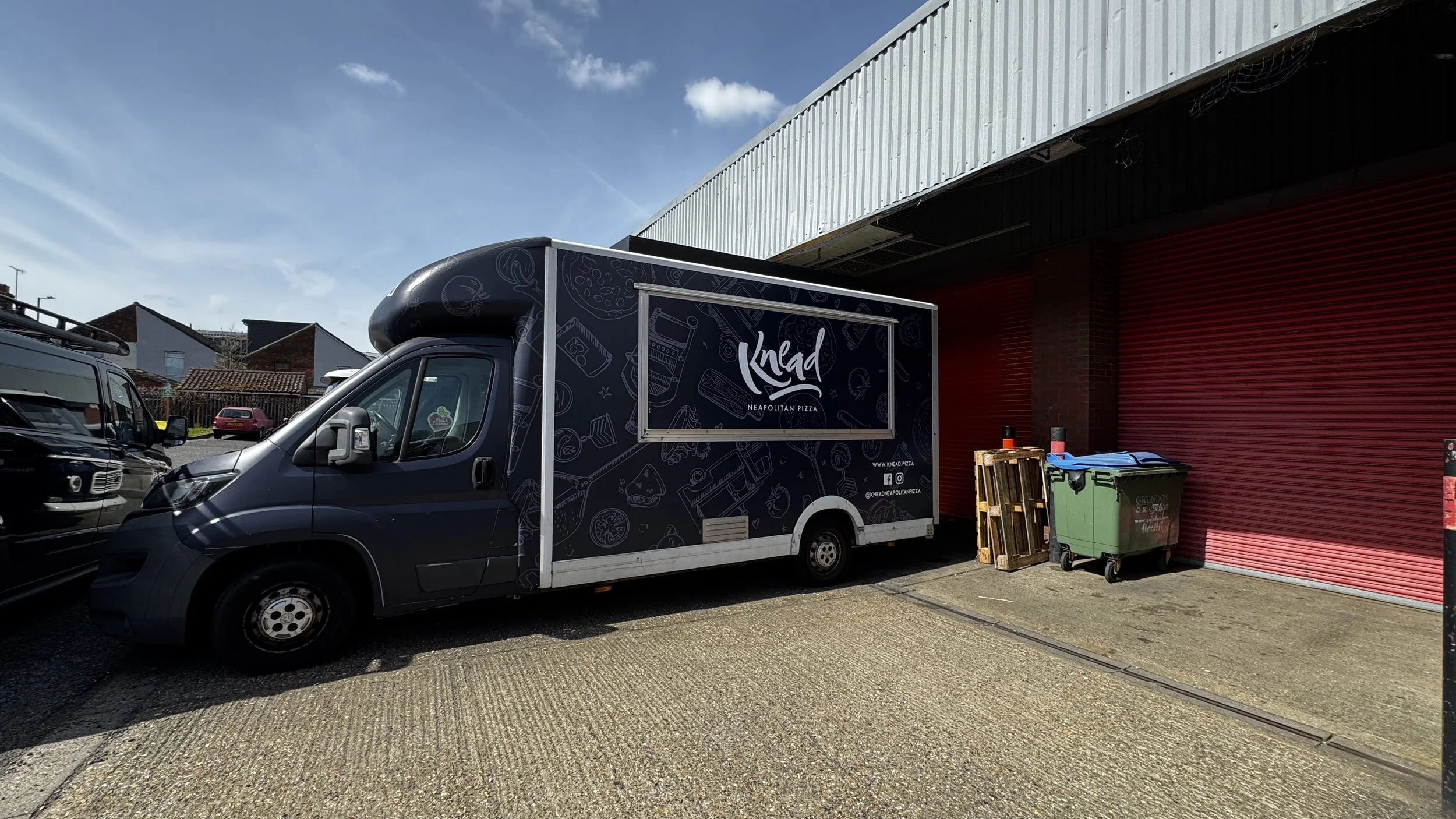 Full printed food truck wrap for Knead Neapolitan Pizza in High Wycombe, Buckinghamshire.JPG