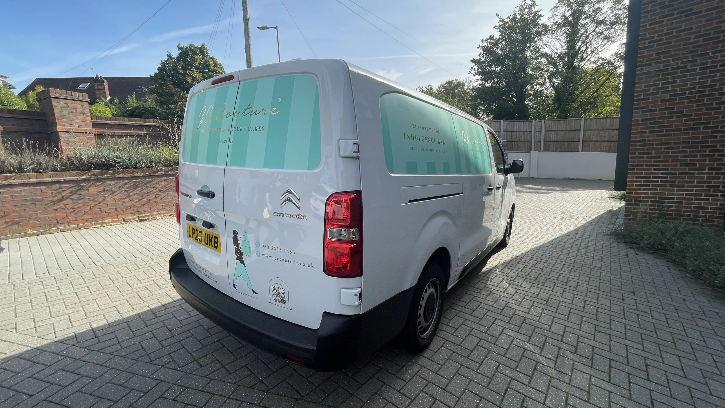 Custom printed side and rear van signage for GC Couture luxury cake company.JPG
