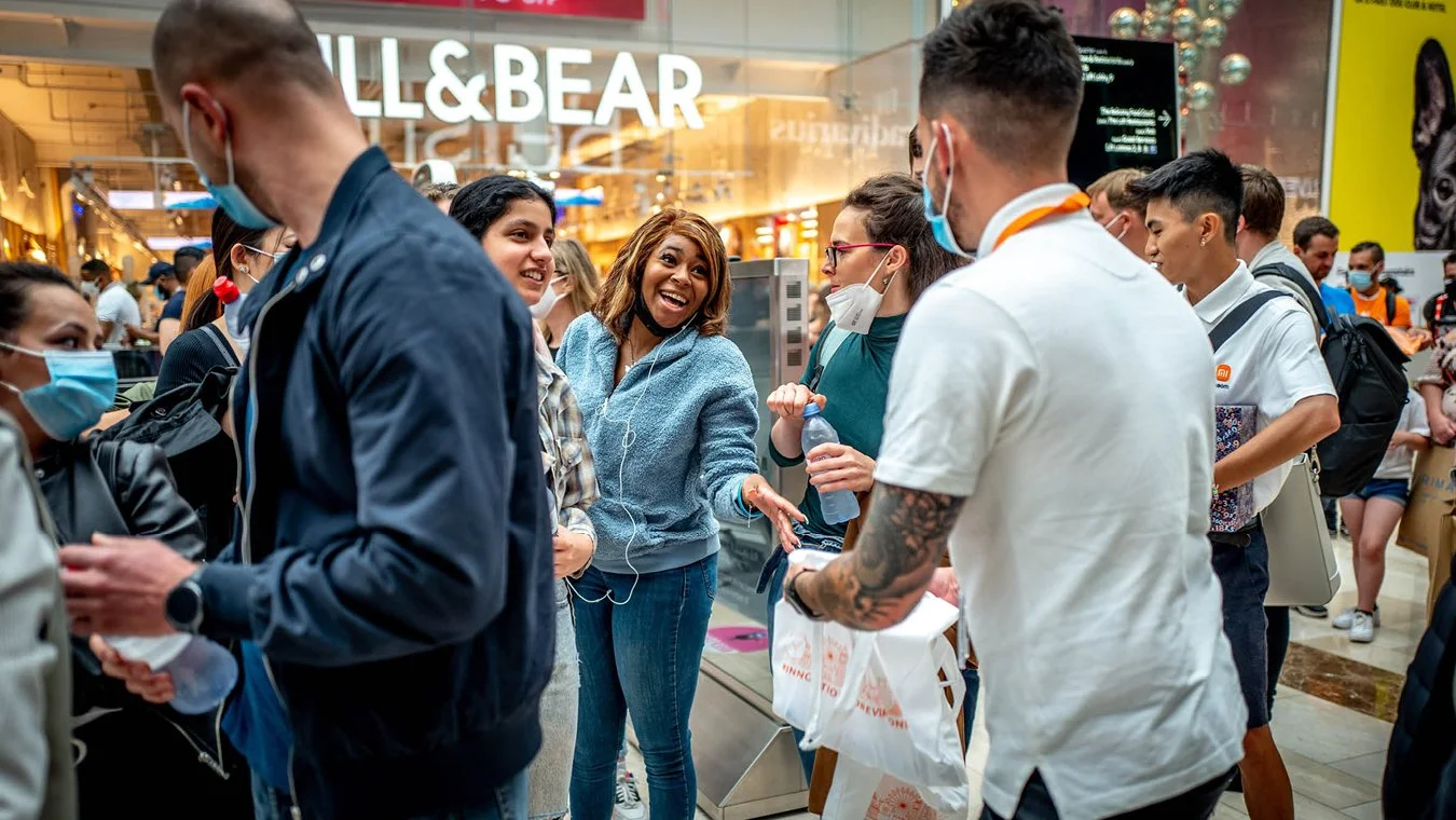 Xiaomi-Westfield-retail-store-launch-branded-bags-and-giveaways.jpg