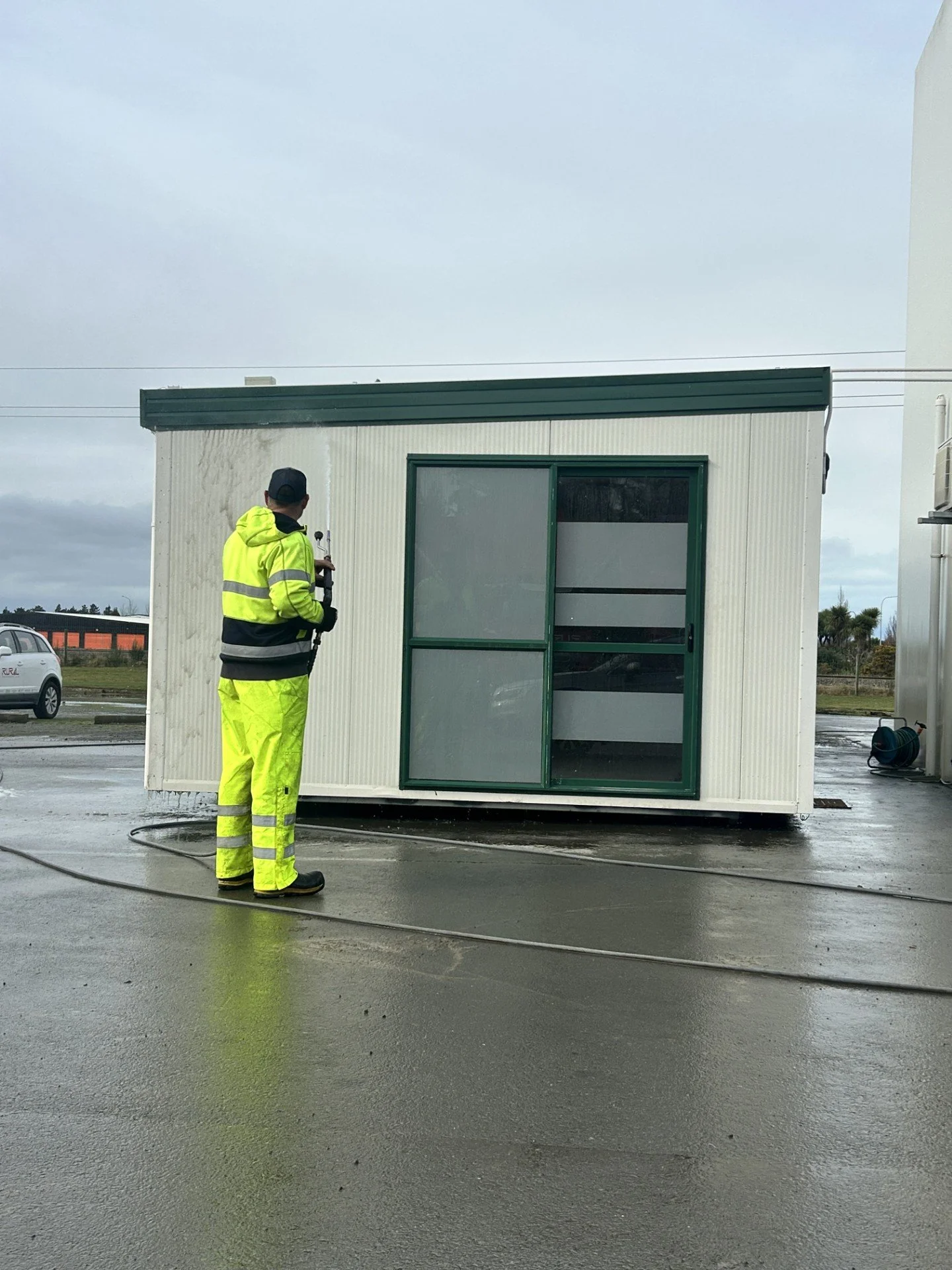 Building Wash