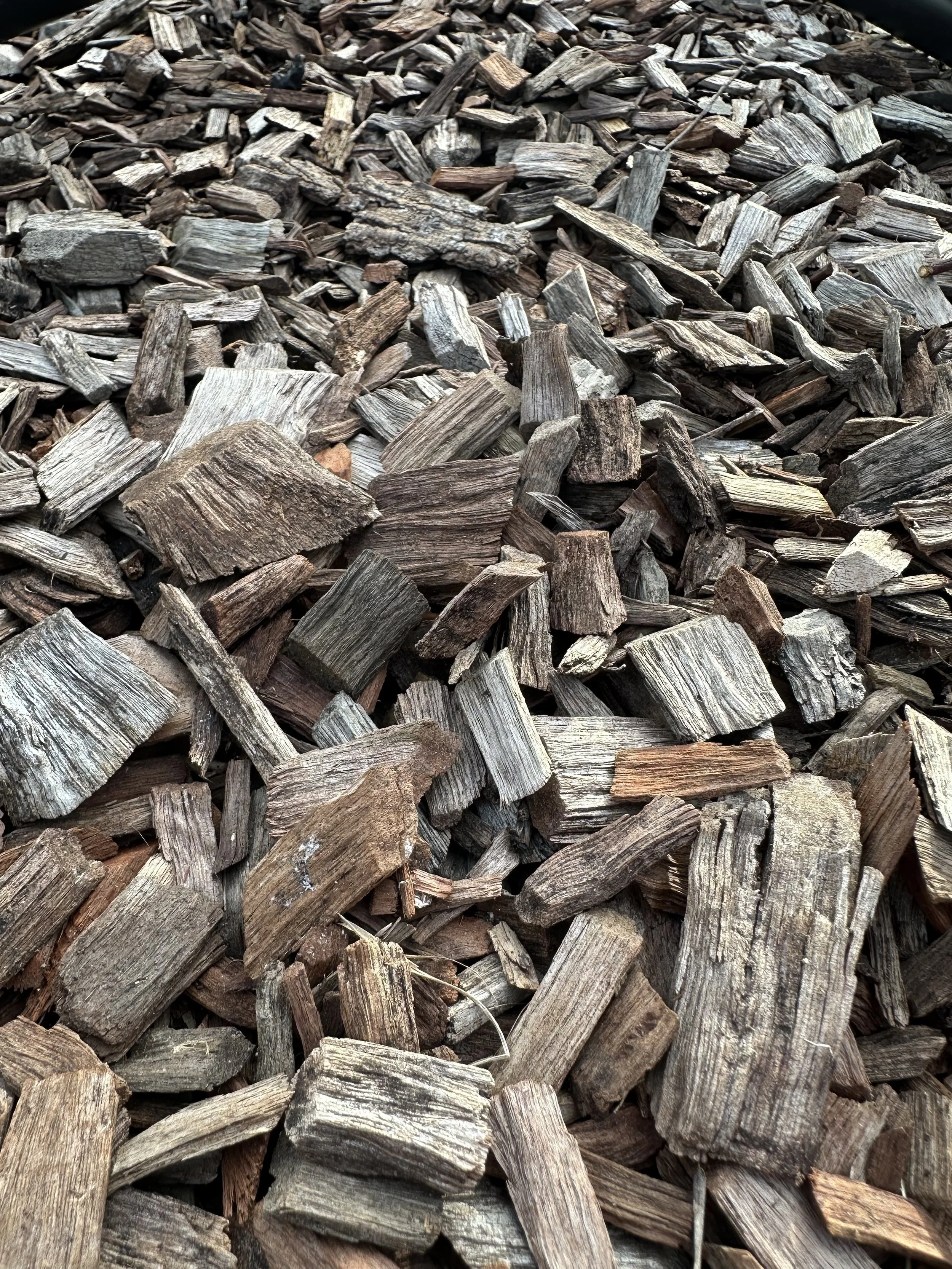 Mulch laying