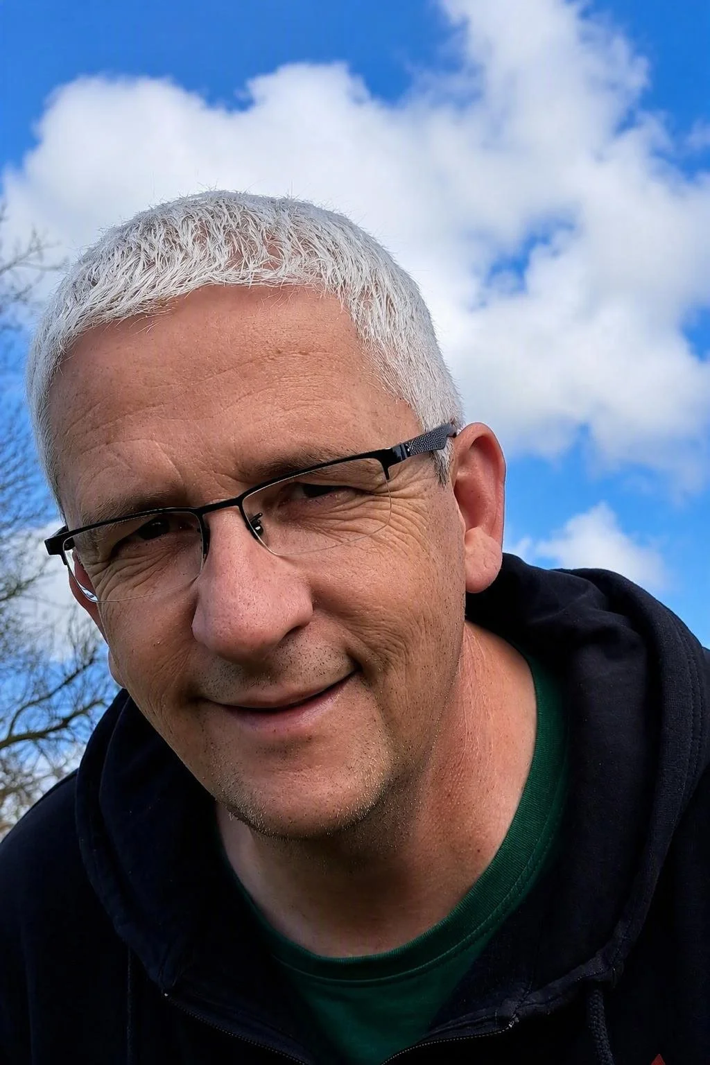 Anthony, founder of The Tallest Branch offering MBSR and somatic practice based in Navan, Meath.