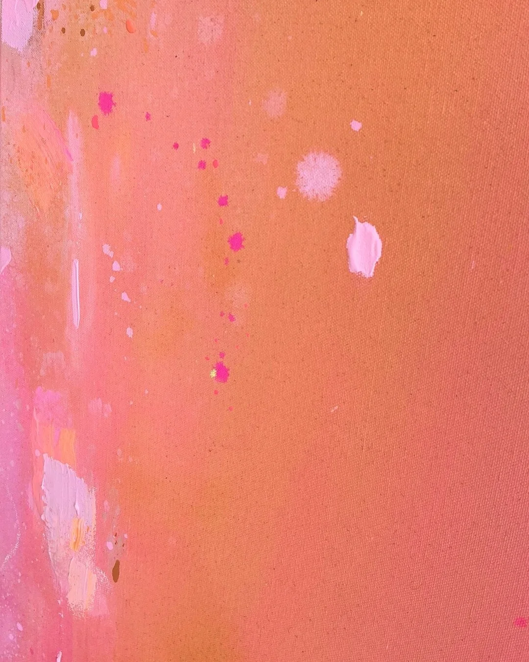 Close-up detail of the delicate paint drips running down the canvas alongside smooth coral and pink color gradients by Vanessa Ochi