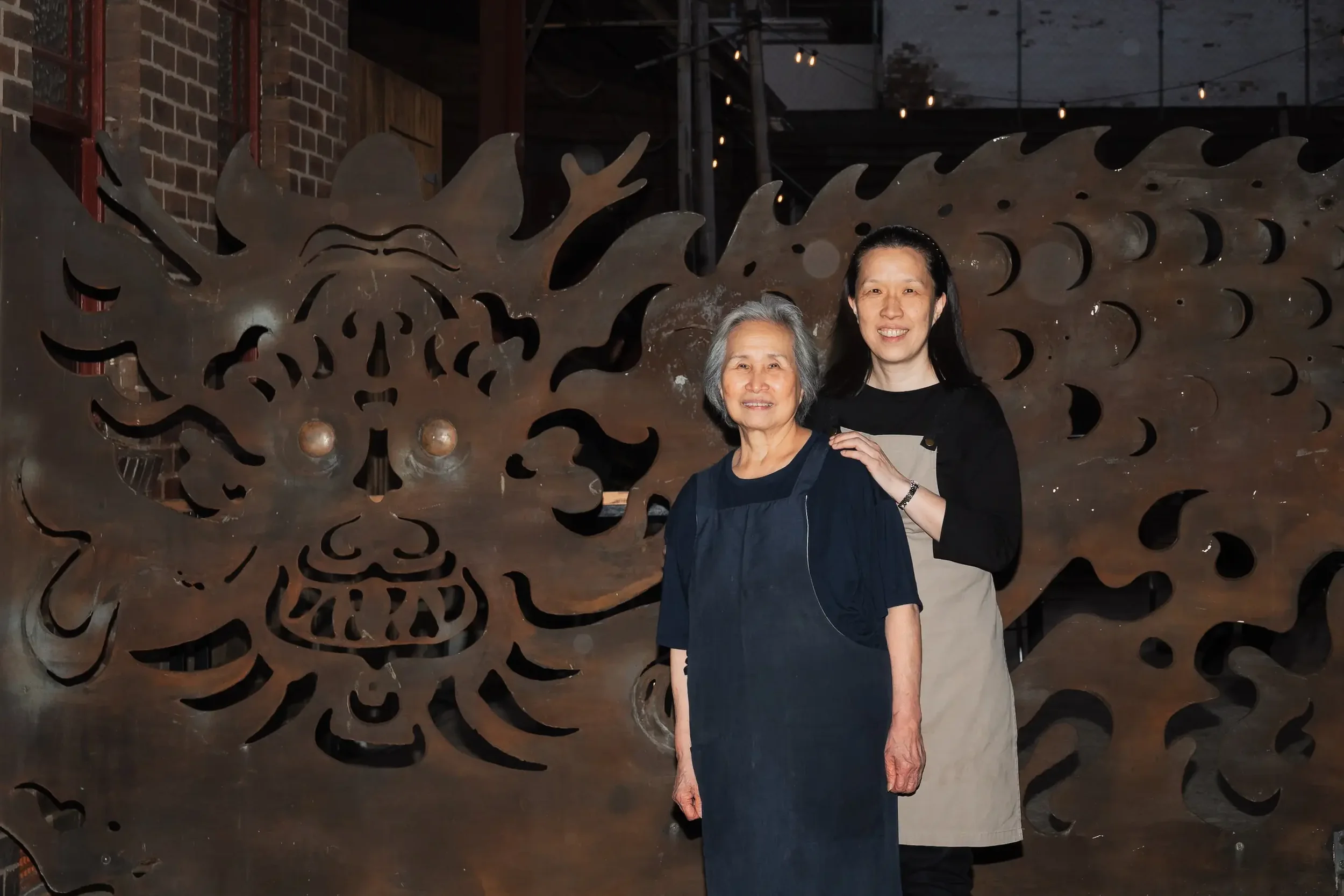 muriel and chef mum at blue eye dragon restaurant pyrmont