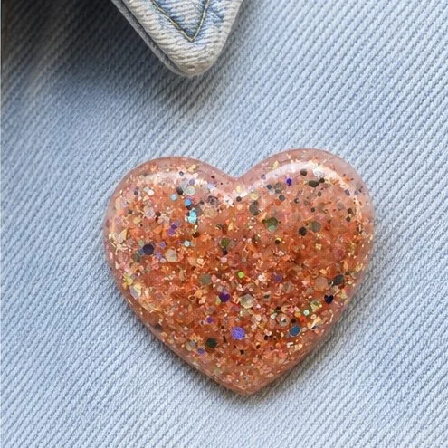 Broche 💗 en résine