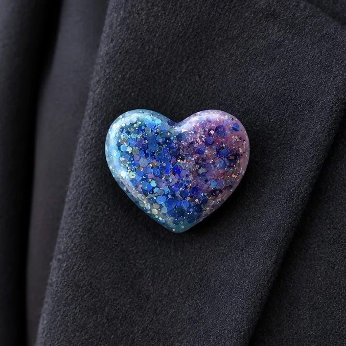 Broche 💗 en résine