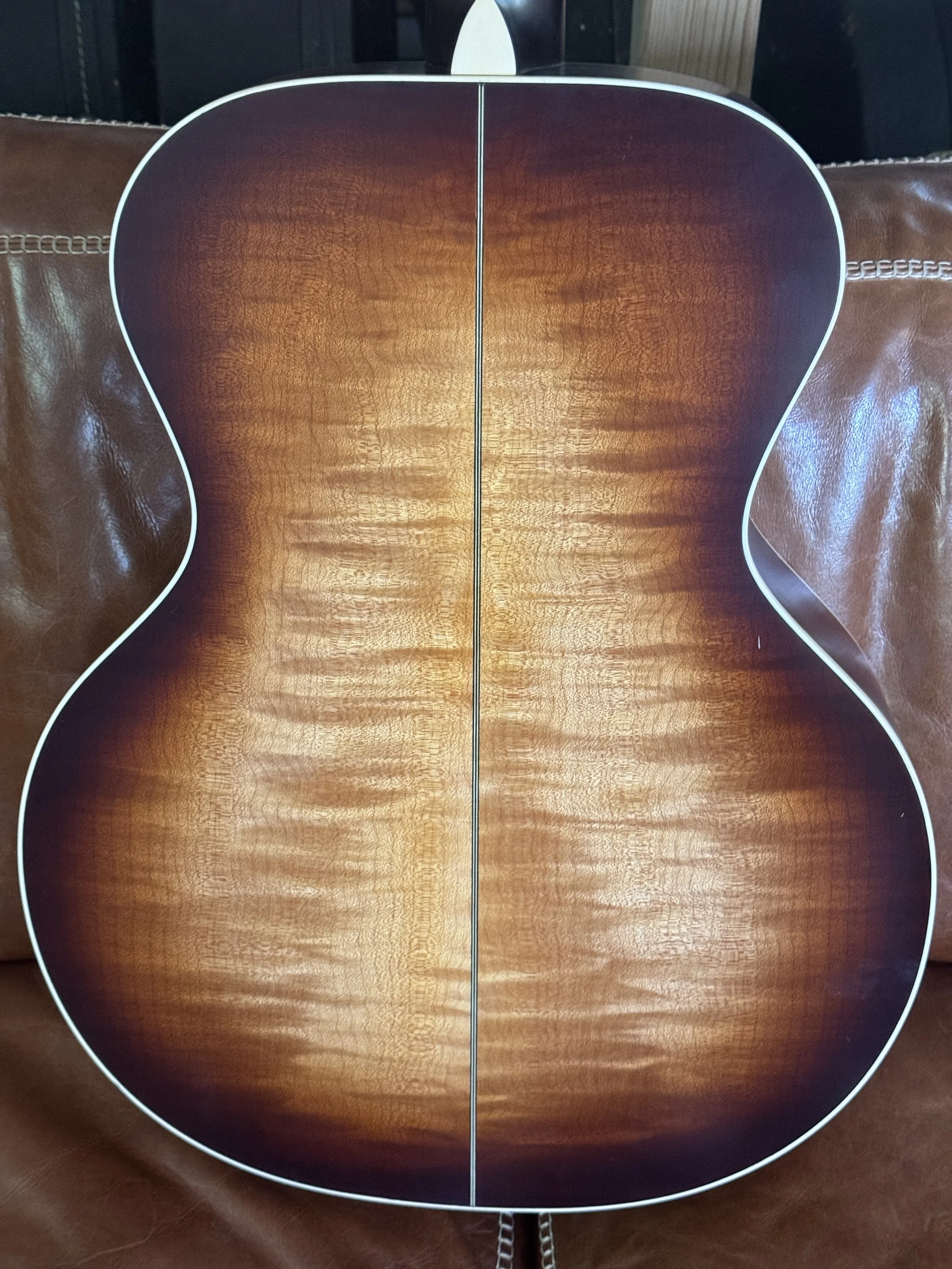 figured maple back of Ark New Aera Senorita S-6, 2021
