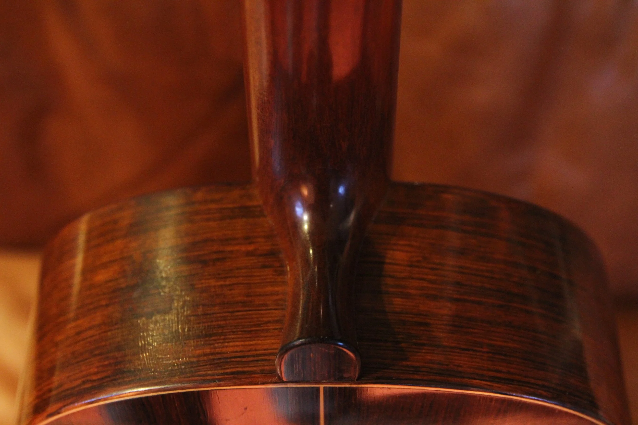 neck joint and upper sides of Gitarre Berlin Torres copy 1936
