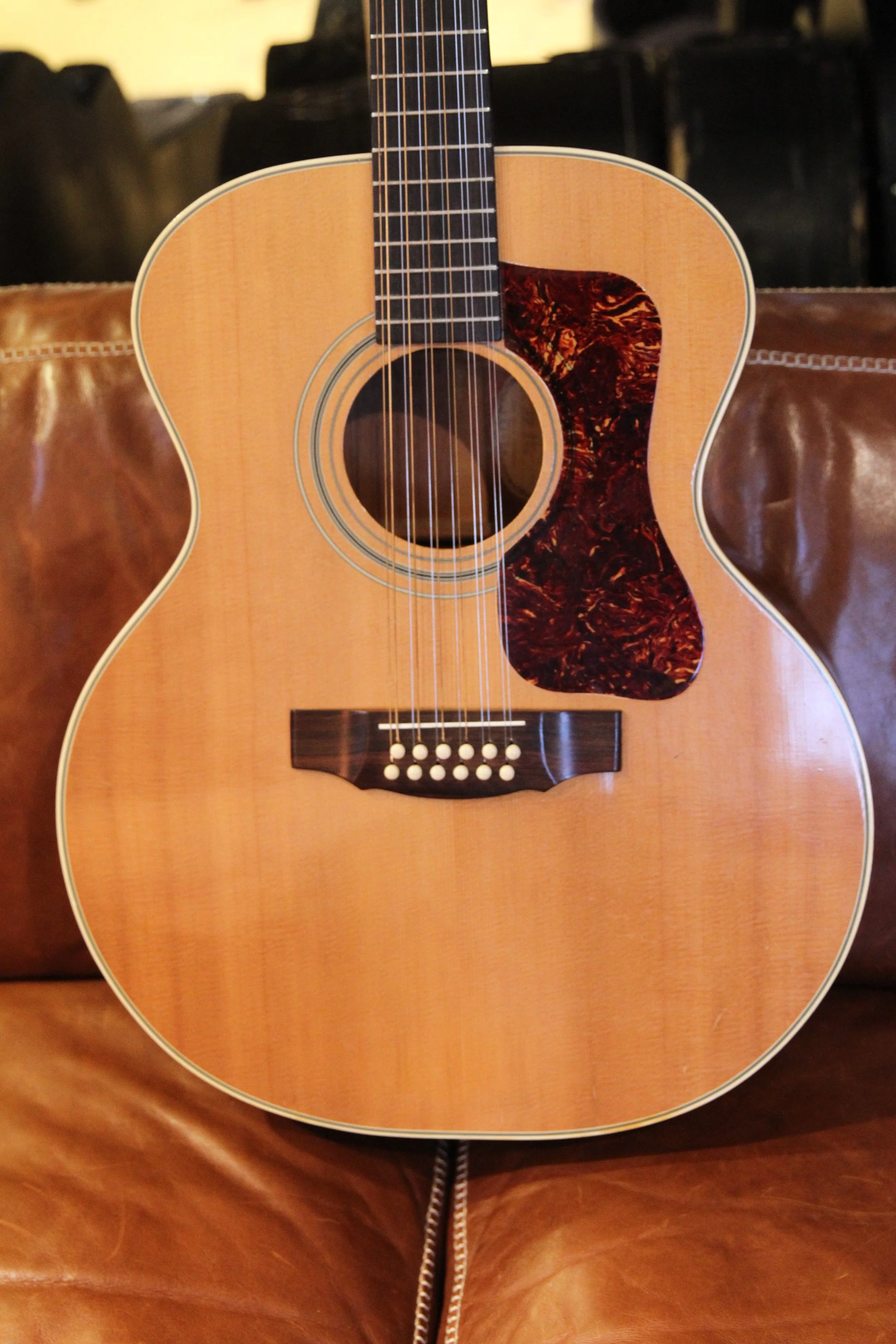 fulltop Guild F-212 XL 12string 1964