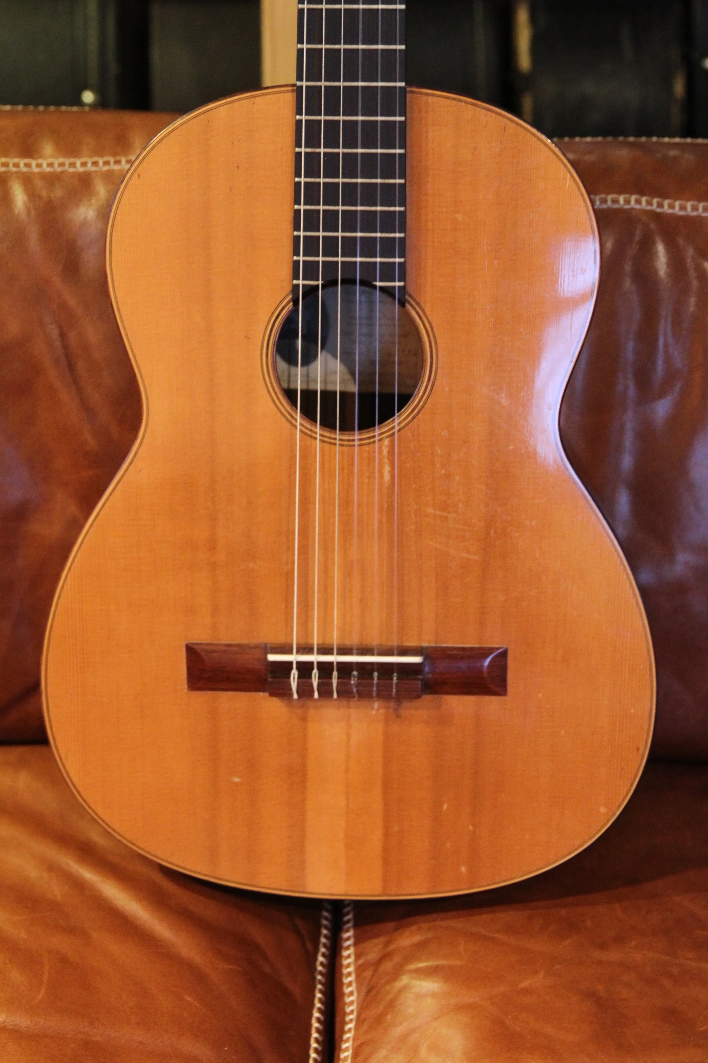 top of Die Gitarre Berlin Torres copy 1936