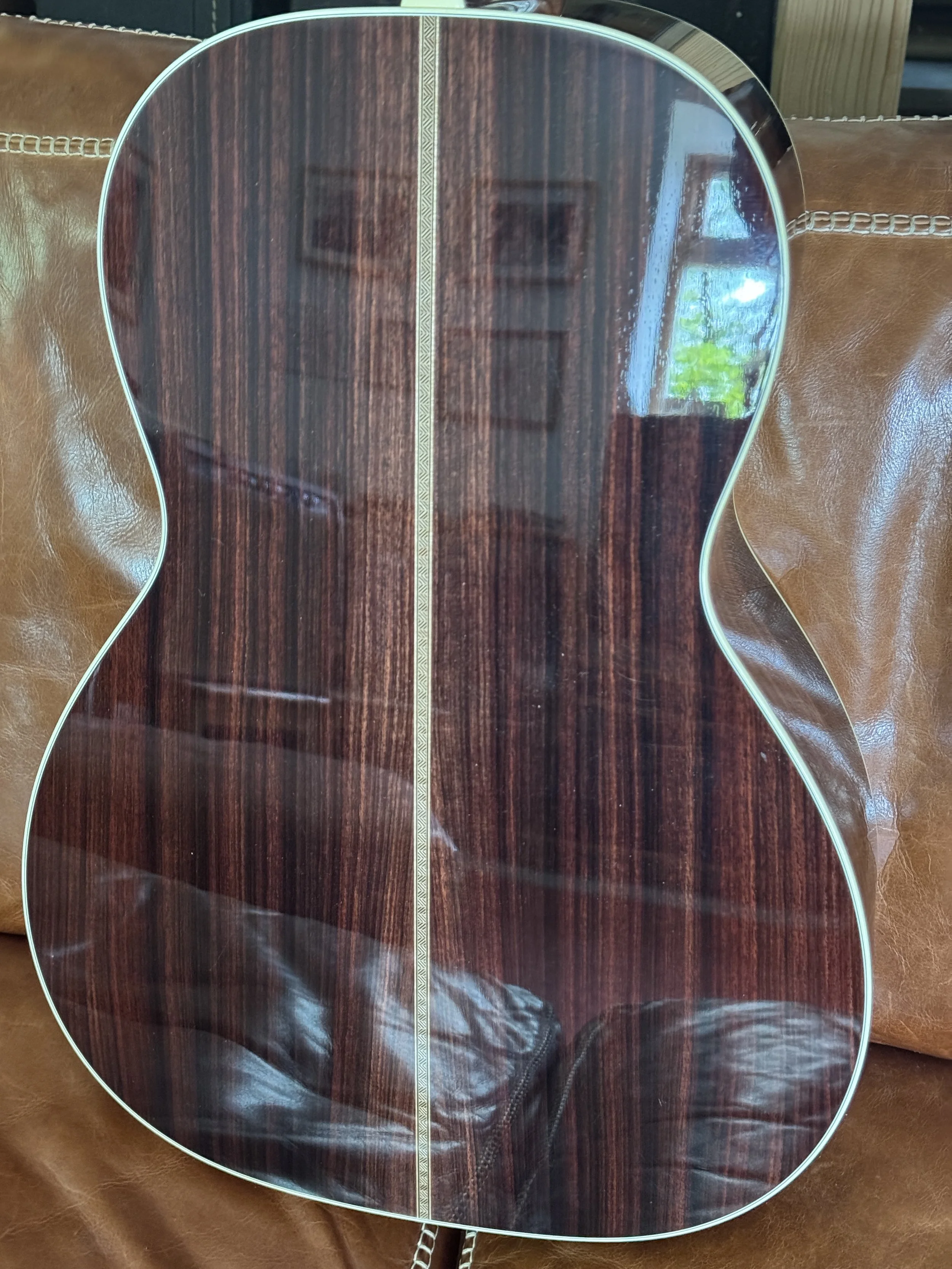 rosewood back of Collings 02H-smallbody 12string