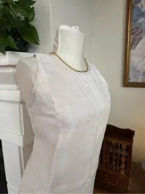 Classic Parisian Sleeveless White Linen Dress