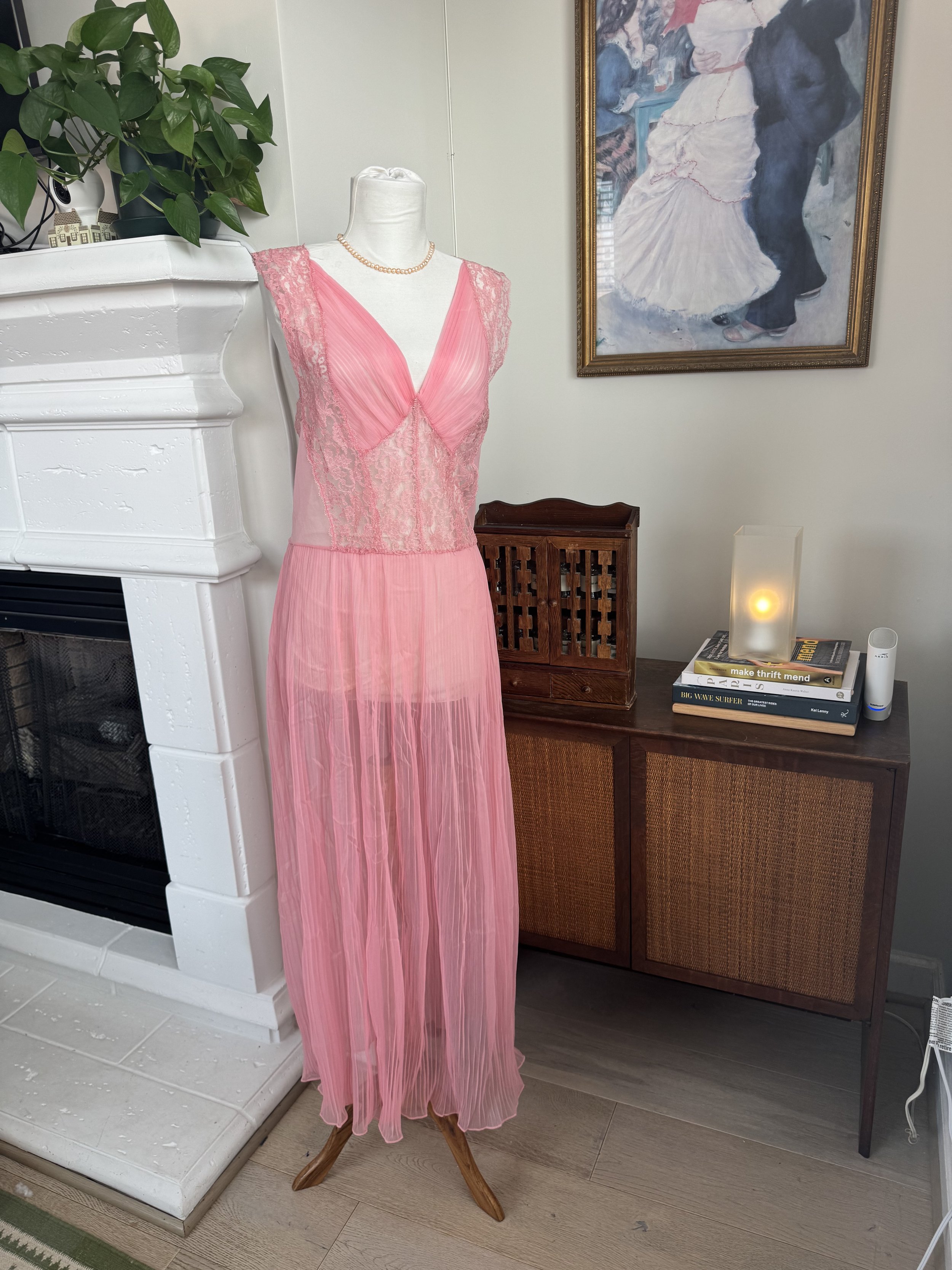 Delicate Pink Lace Chiffon Nightgown