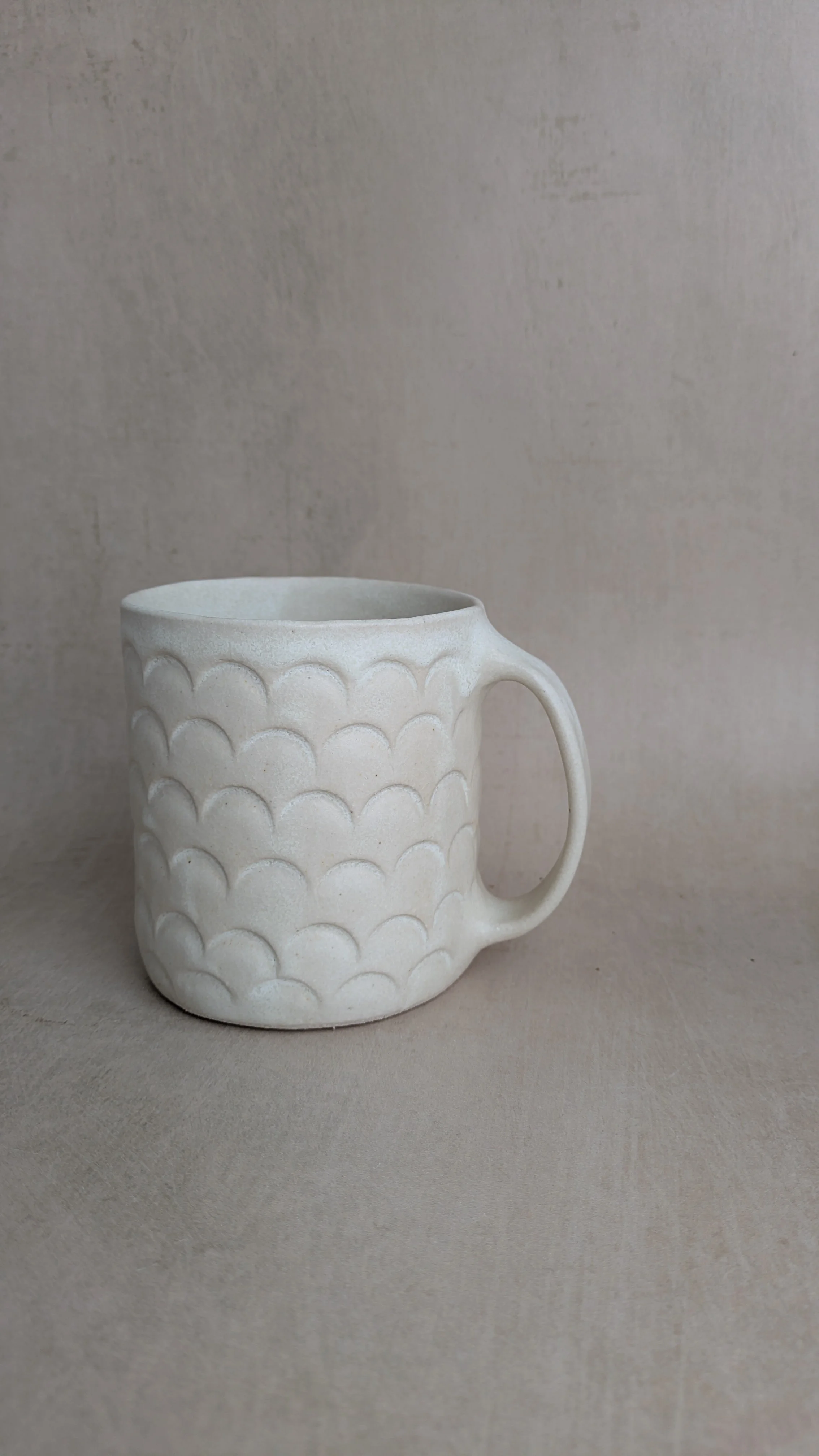 Textured Large Arch Mug in Cream