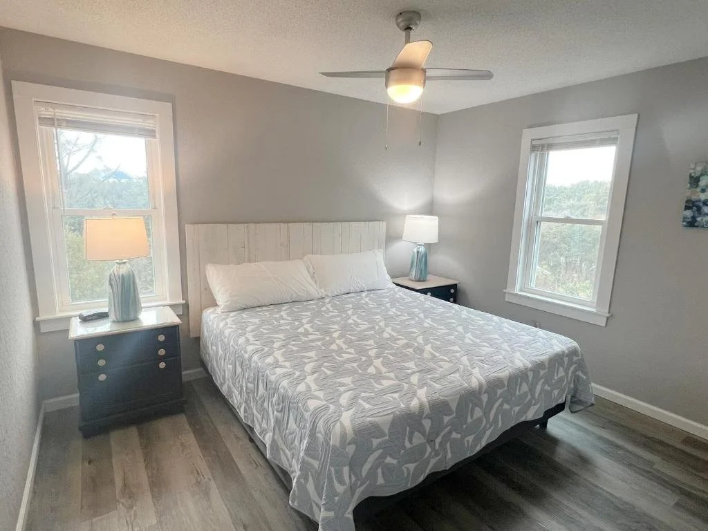 Bedroom 2 with king bed