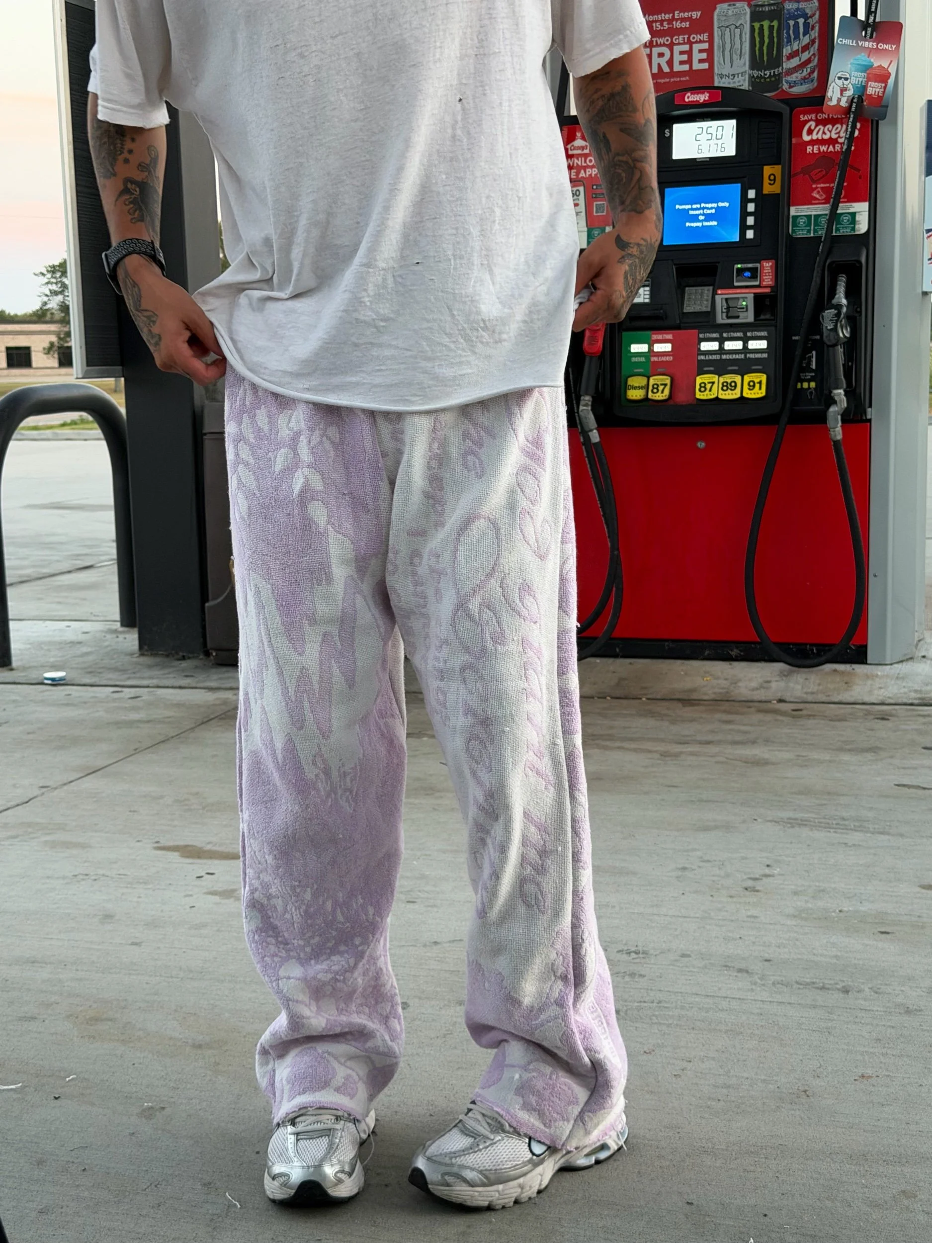 Purple/white tapestry pants