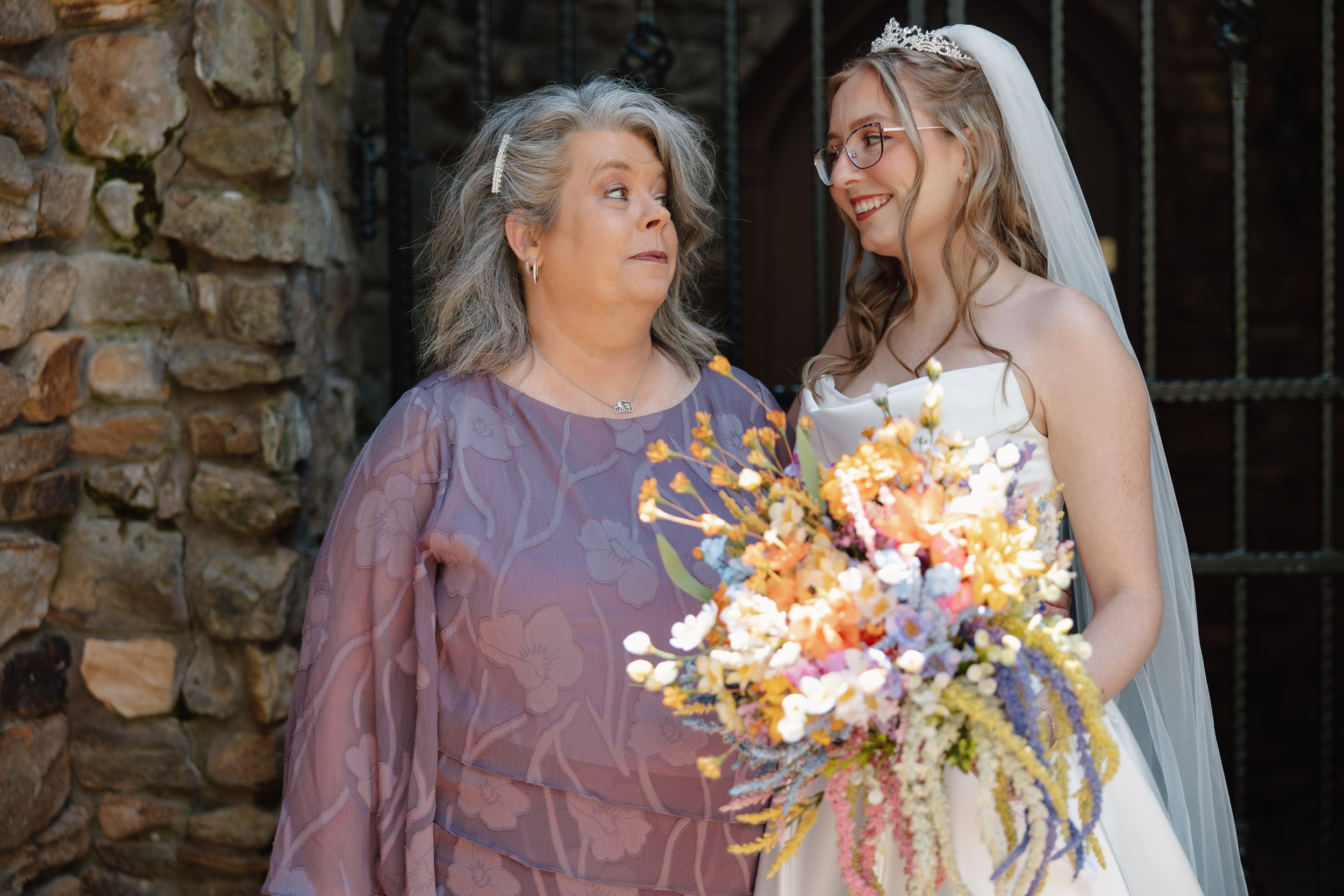 landolls-mohican-castle-bride-mom-portrait.jpg