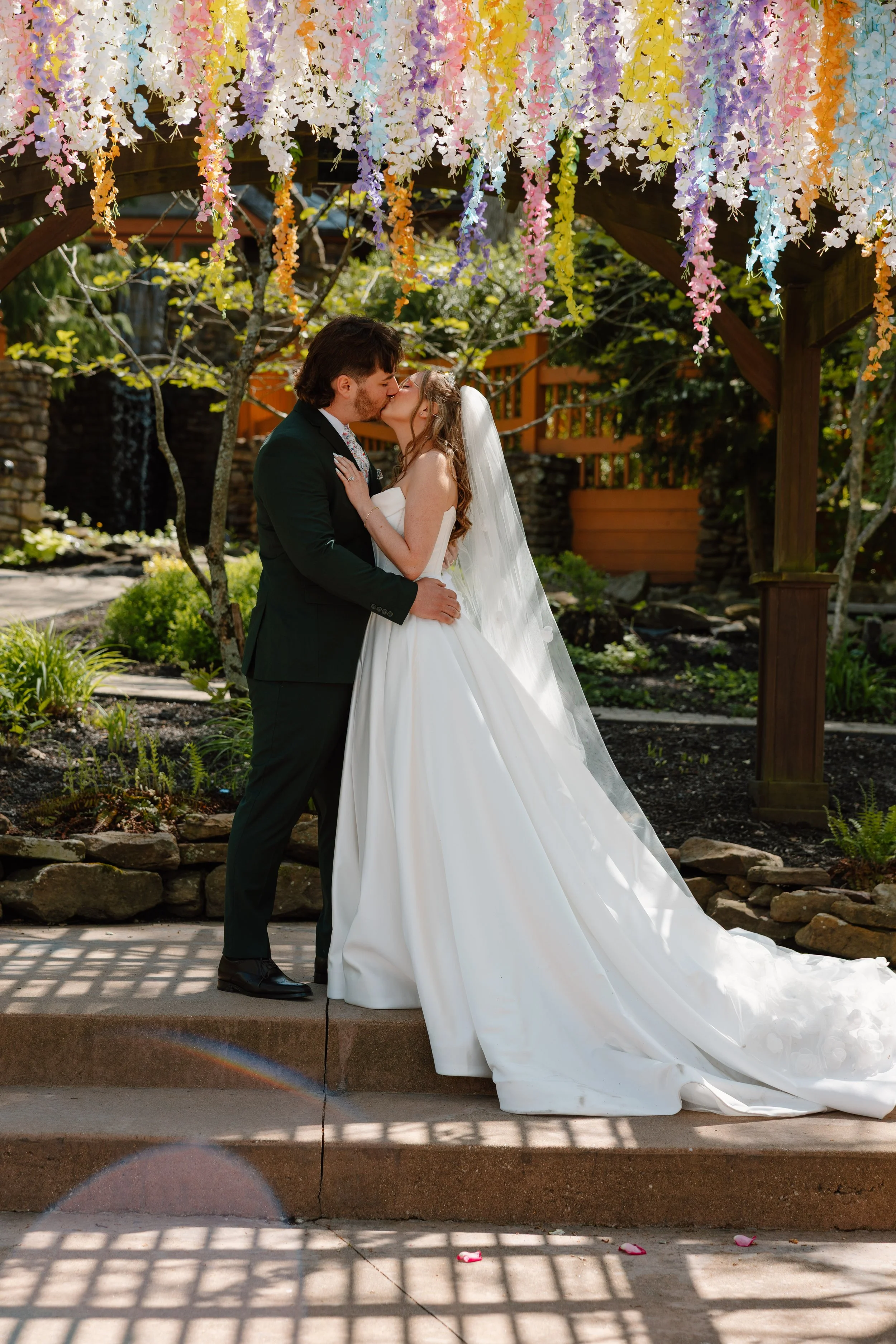 first-kiss-mohican-castle-wedding-ceremony.jpg