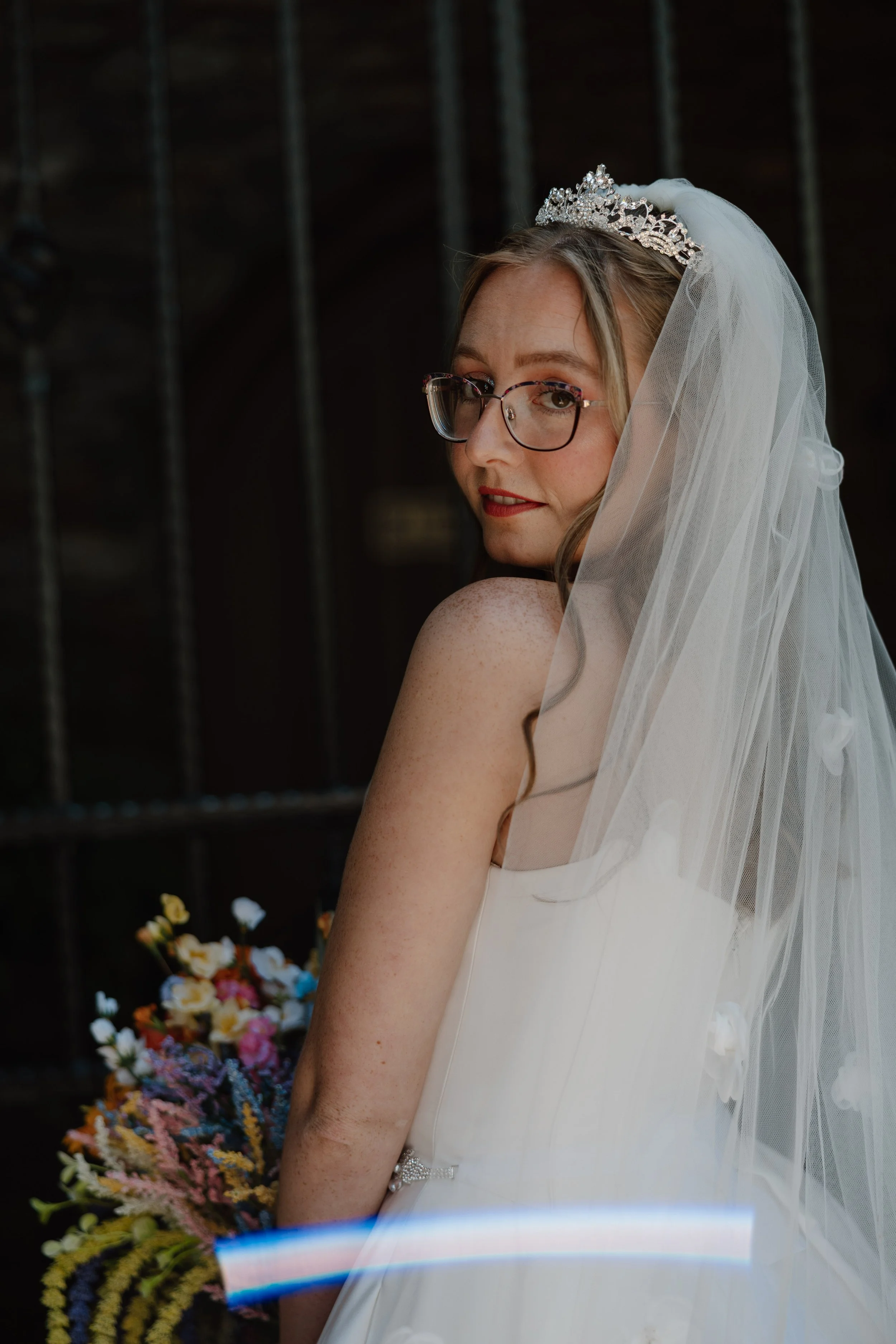 landolls-mohican-castle-bride-bridal-portrait.jpg