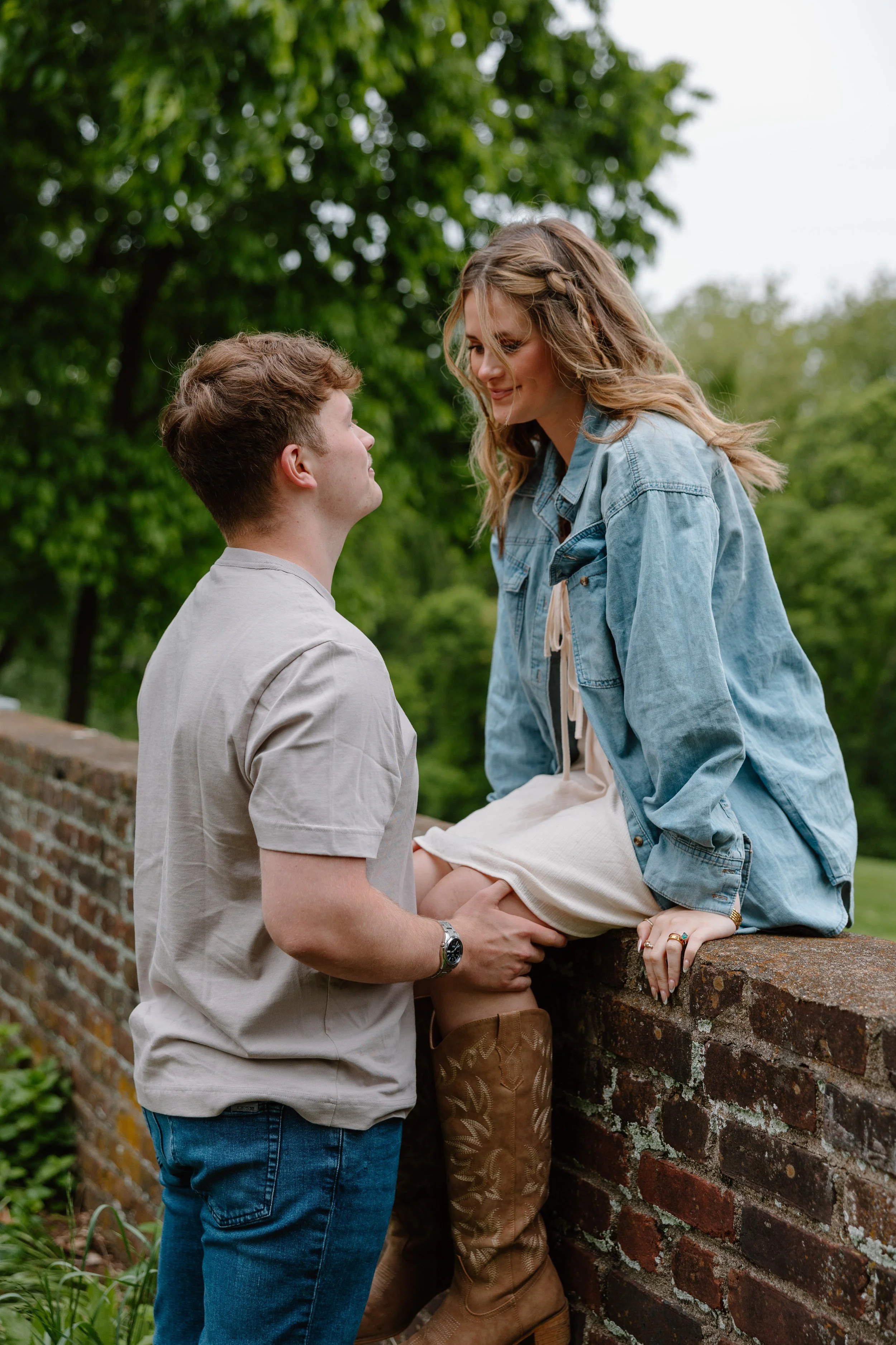 lexington-ky-engagement-session-waveland-brick.jpg