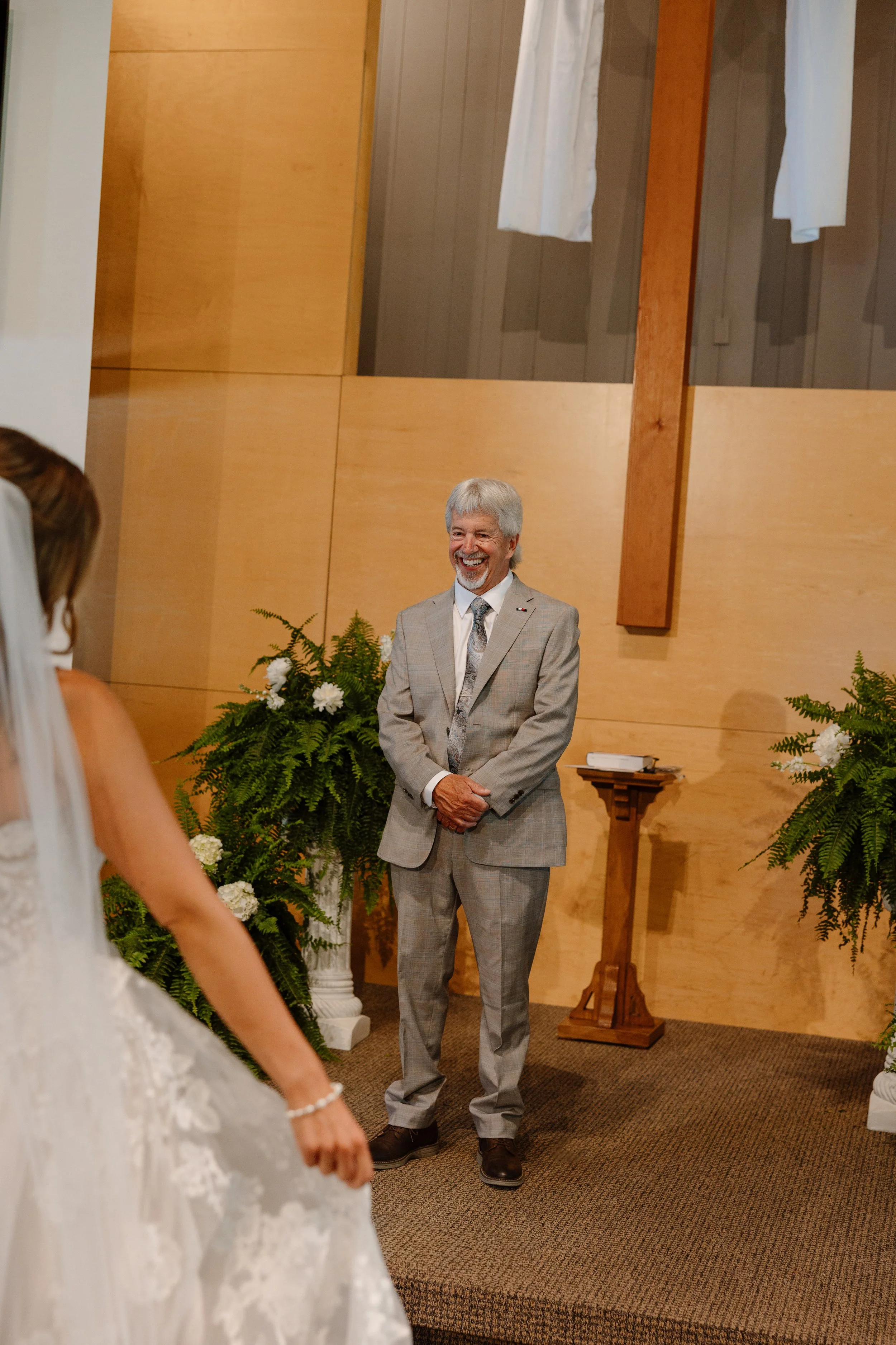 Kerrie_Arthur_Documentry_Style_Wedding_Saugtuck,MI-6.jpg