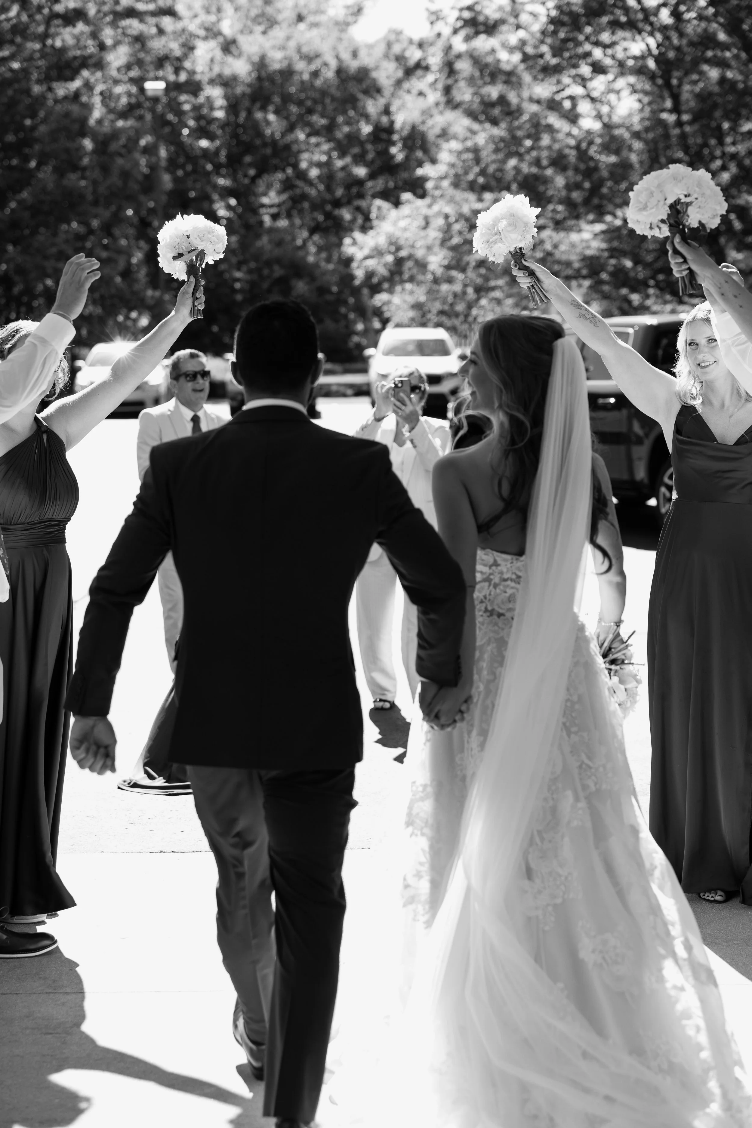 Kerrie_Arthur_Documentry_Style_Wedding_Saugtuck,MI-40.jpg