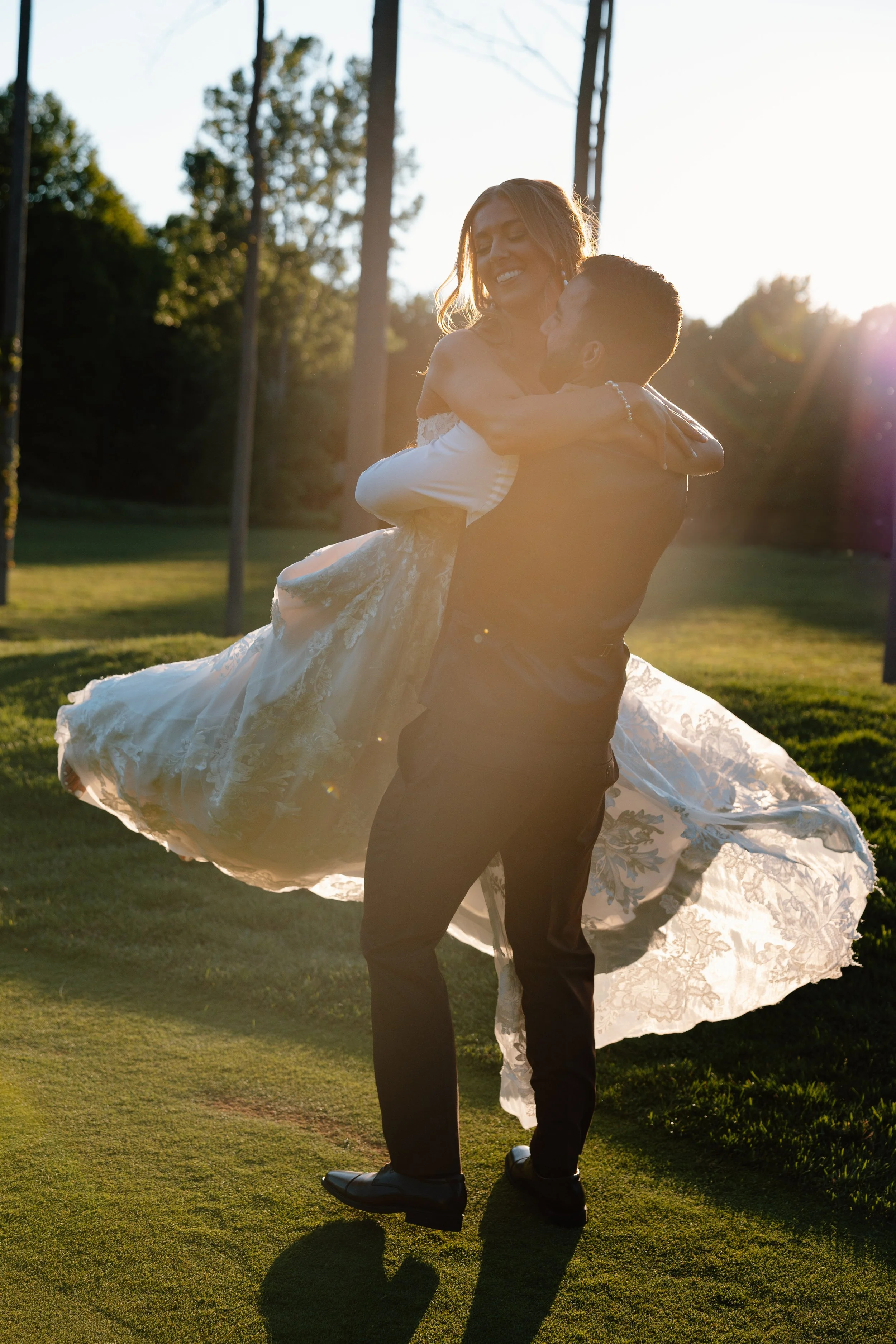 Kerrie_Arthur_Documentry_Style_Wedding_Saugtuck,MI-65.jpg