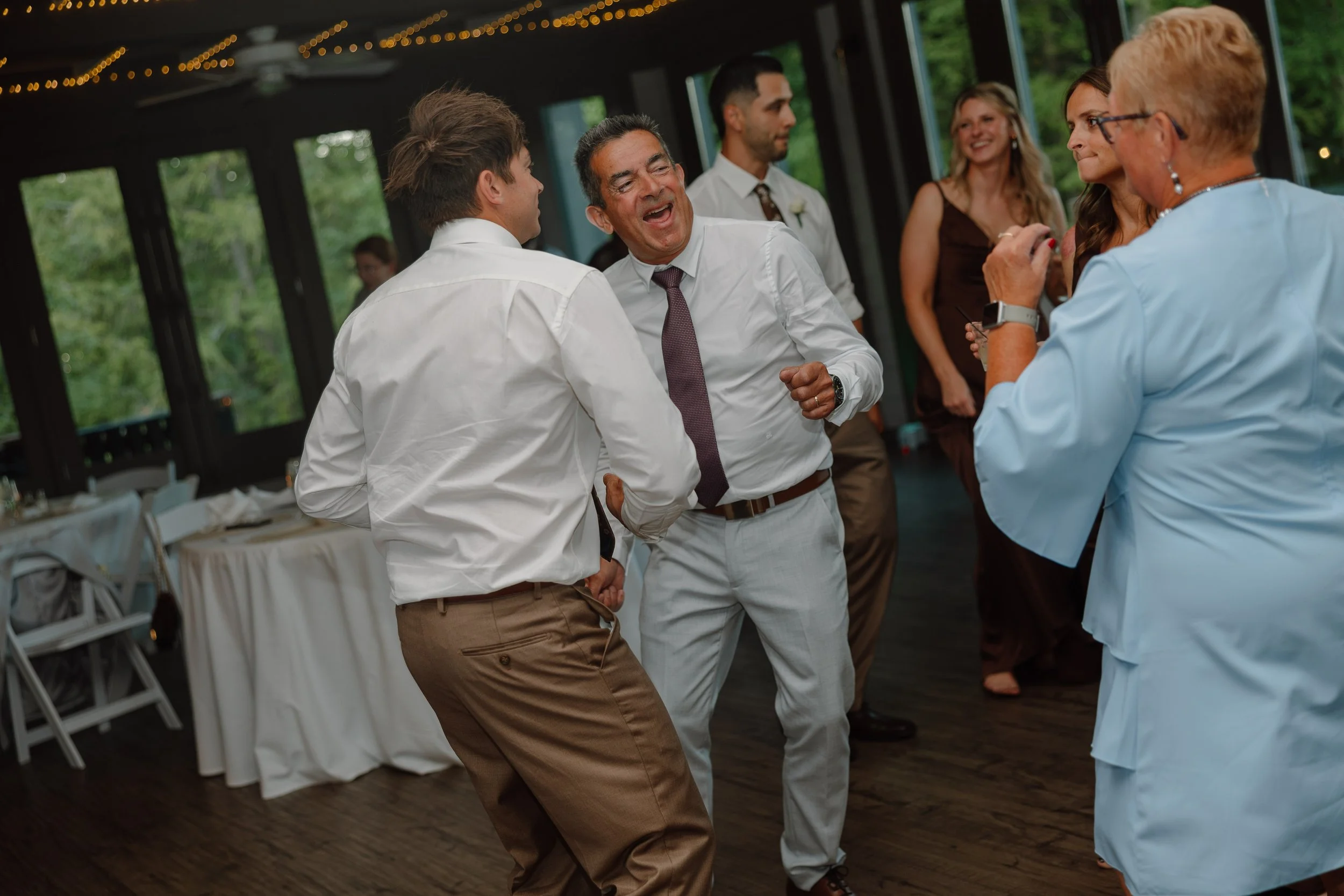 Kerrie_Arthur_Documentry_Style_Wedding_Saugtuck,MI-72.jpg