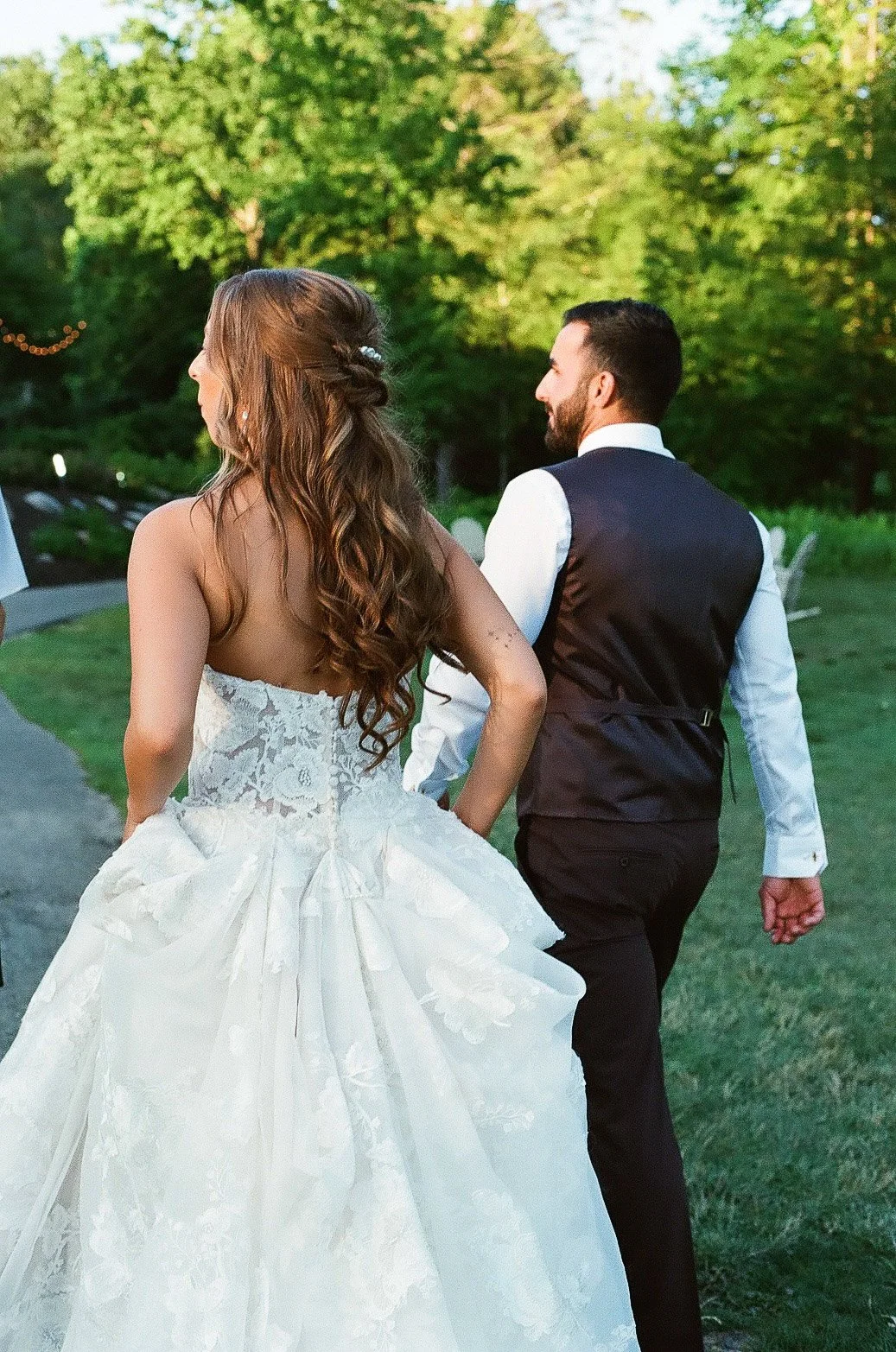 Kerrie_Arthur_Documentry_Style_Wedding_Film_Saugtuck,MI-7.jpg