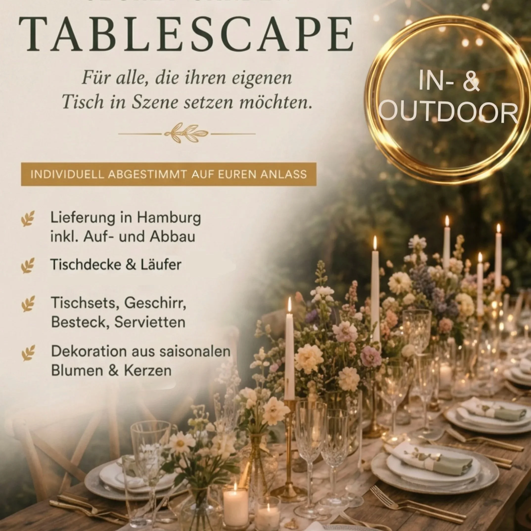 Eine festliche Tafel mit weißen Blumen, Kerzen und elegant gedecktem Geschirr, geeignet für einen besonderen Anlass im Außen- oder Innenbereich.