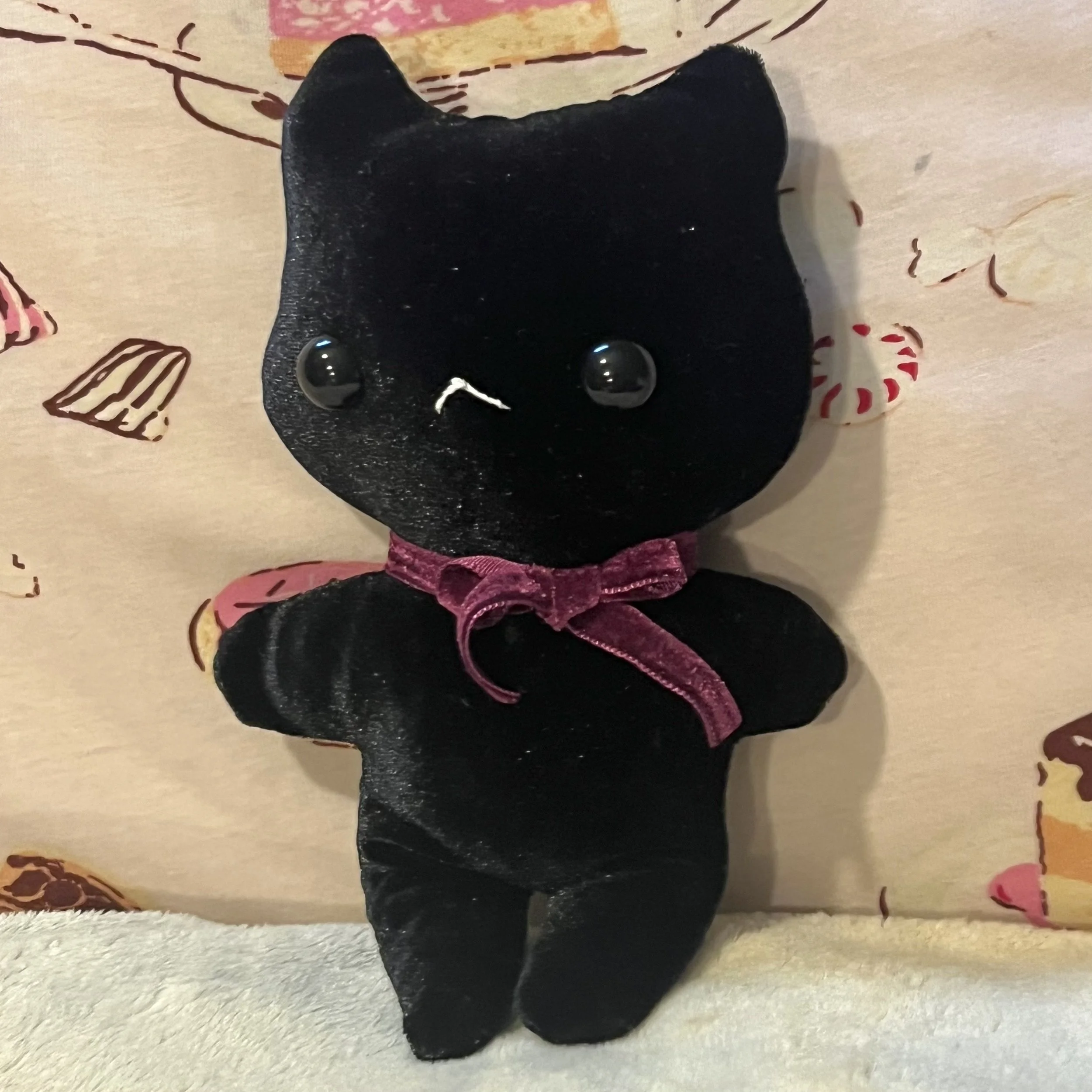 Black Cat Plushie (Magenta Ribbon)