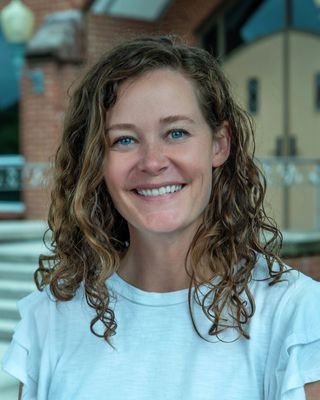 Lauren Hagan, LPC-MHSP | Teens & Adults