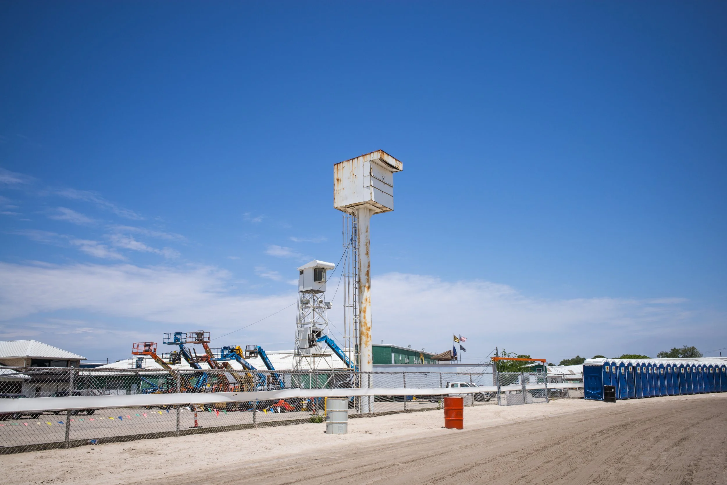 [festival grounds] small-scale structures and objects (JazzFest)