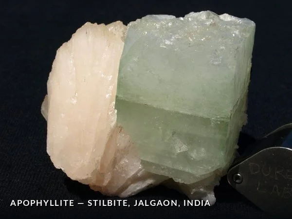 P092 - Apophyllite-Stilbite, Jalgaon, India.jpg