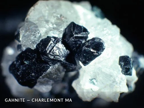 Gahnite - CharlemontMACrop.jpg
