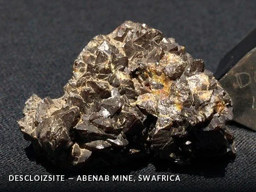 Descloizsite - Abenab Mine, SWAfrica.jpg