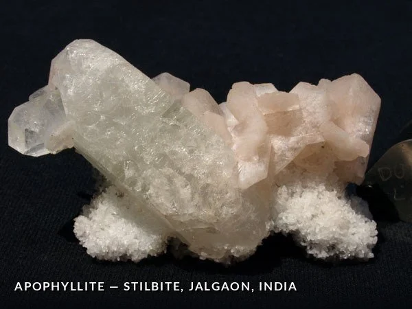 P089 - Apophyllite-Stilbite, Jalgaon, India.jpg