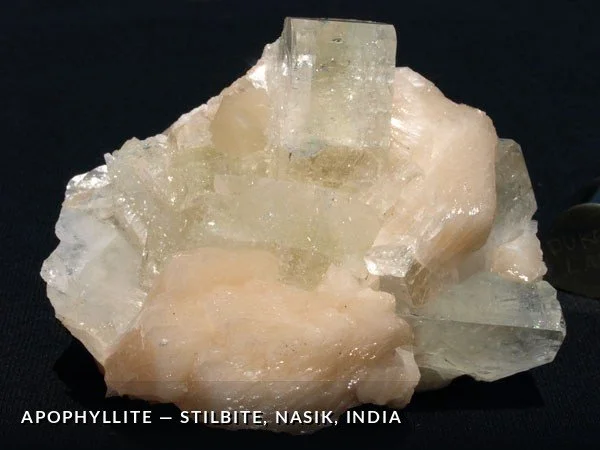 P043 - Apophyllite-Stilbite, Nasik, India.jpg