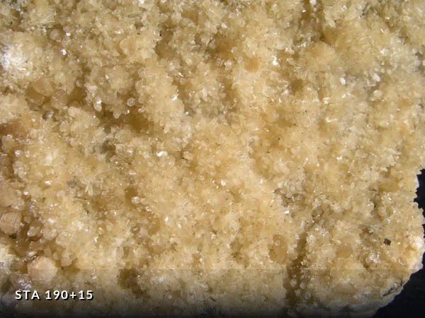 Sta 190+15 - 008.jpg