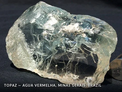 Topaz - AguaVermelha, Minas Gerais, Brazil.jpg