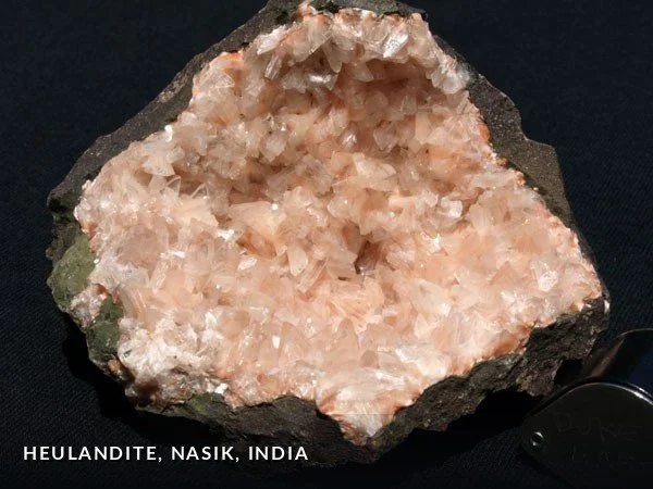 P019 - Heulandite, Nasik, India.jpg