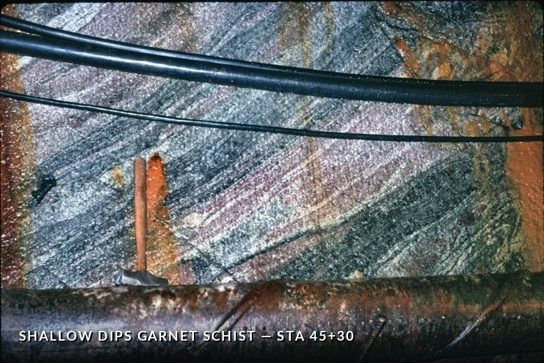BKTL 4530ShallowDipsGtSchist.jpg