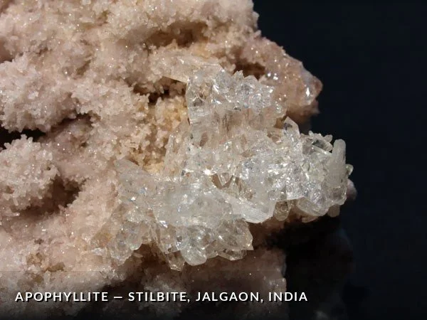 P090a - Apophyllite-Stilbite, Jalgaon, India.jpg