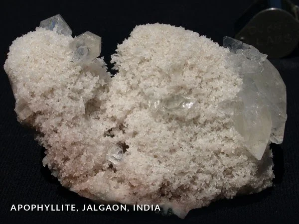P067a - Apophyllite, Jalgaon, India.jpg