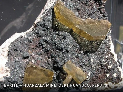 Barite - HuanzalaMine, DeptHuanuco, Peru (3).jpg