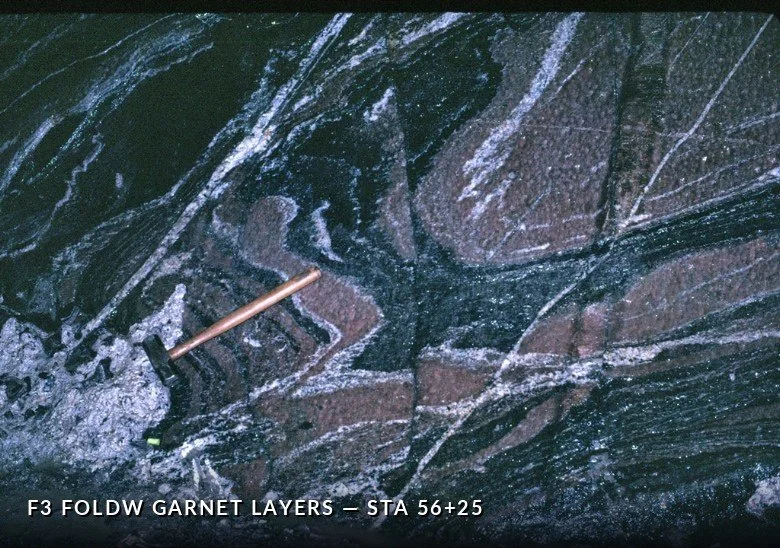 BKTL 5625F3FoldwGtLayers.jpg