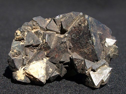 Hematite var Martite.jpg