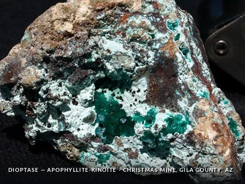Dioptase-Apophyllite-KInoite - ChristmasMine, GilaCounty, AZ.jpg